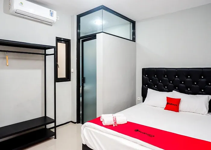 RedDoorz Plus @ Kalpataru Malang